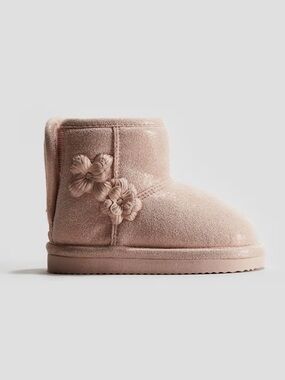 H&M Kids Fluffy Lined Flower Embellished Boots in Light Dusty Pink Glitter